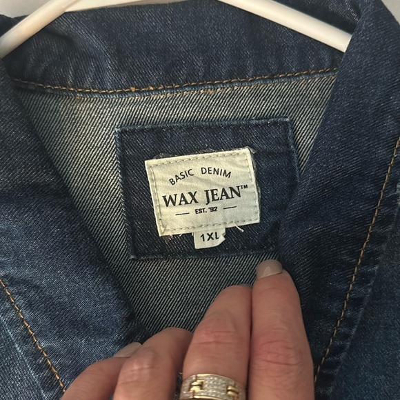 Basic Denim Jacket - Picture 2 of 5